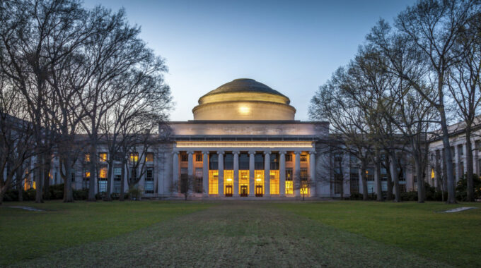 Inside MIT: Dentro Le Aule Della Prestigiosa Università Americana